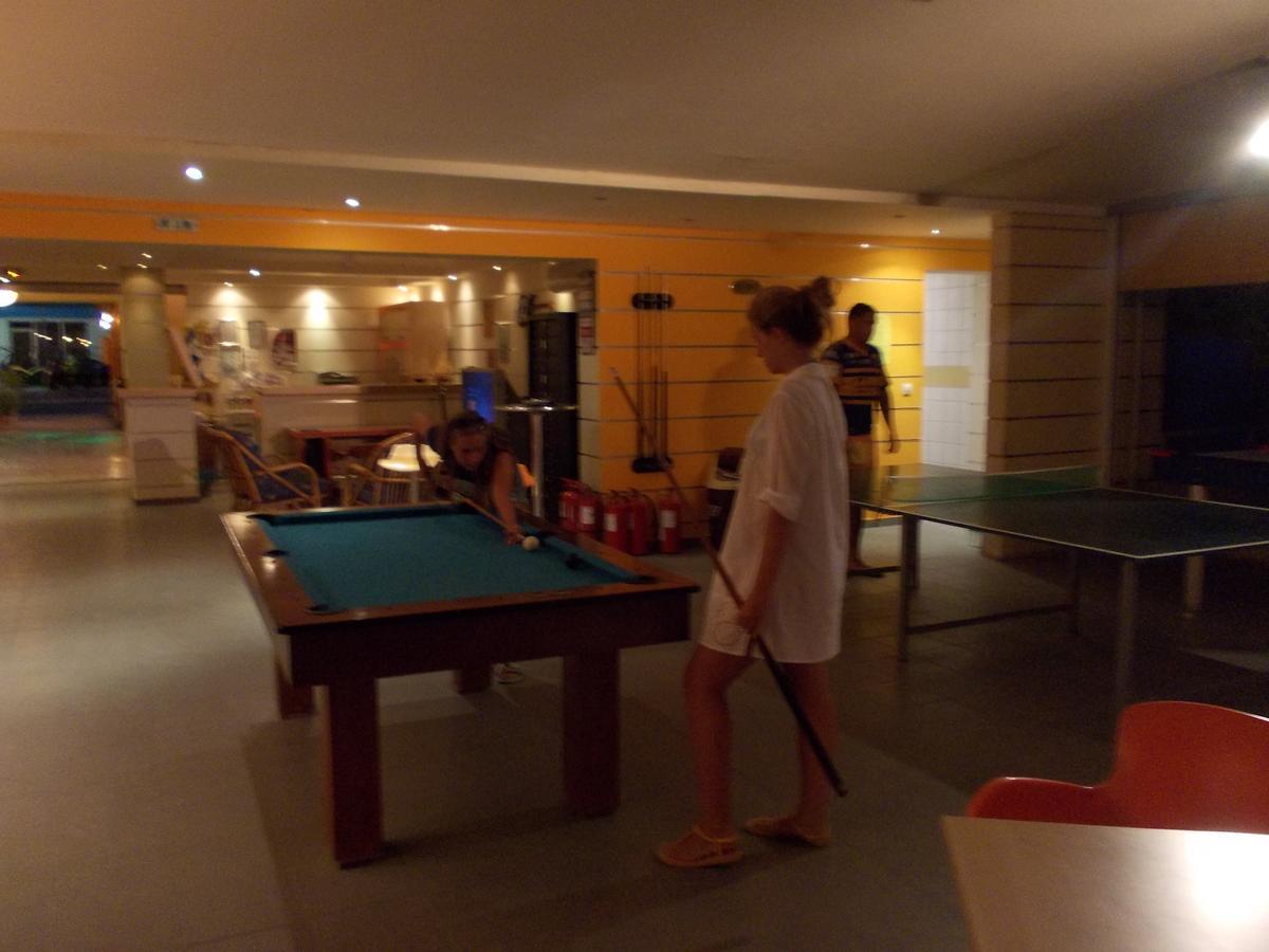 Kavos Central Gardens Exterior foto